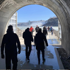 Niagara Falls Tunnel tours